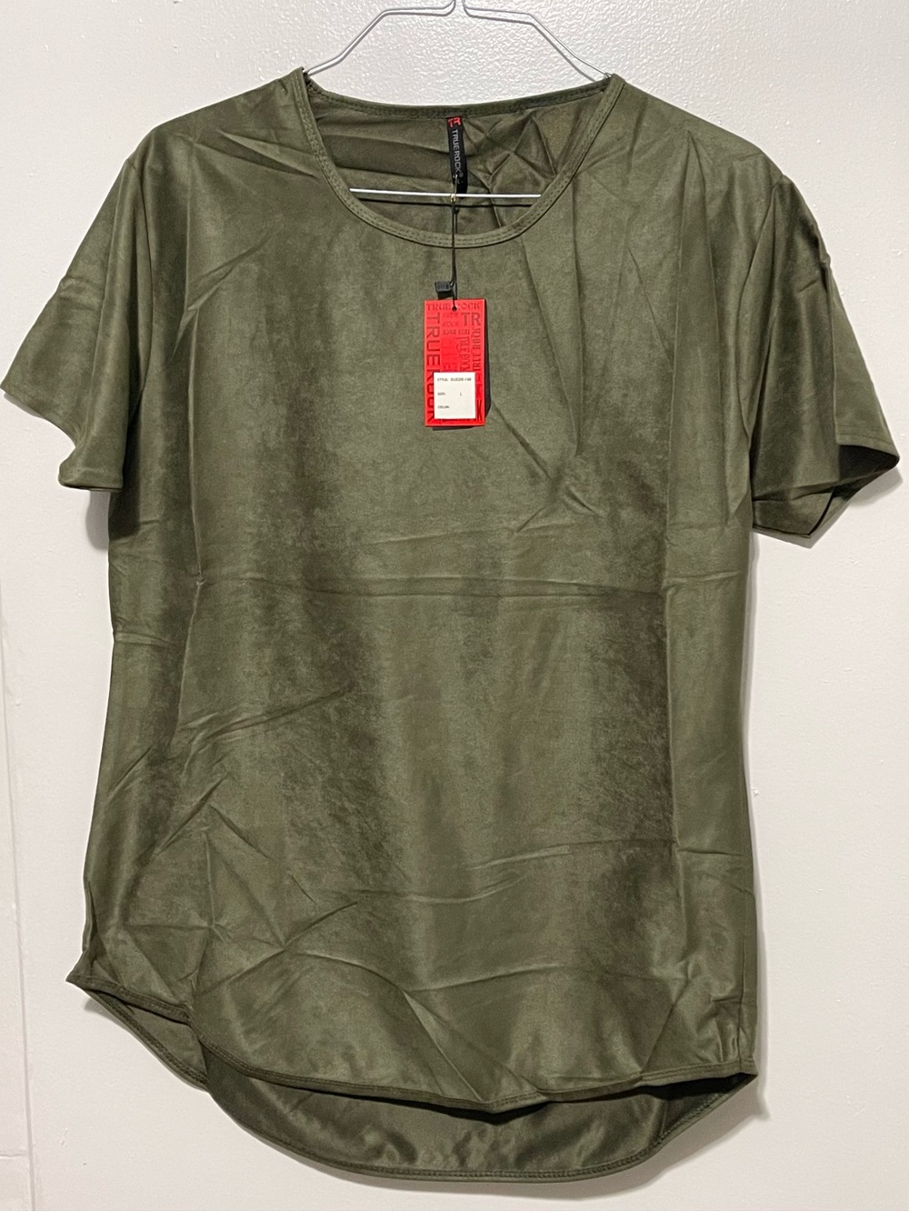 TRUE ROCK Olive Short Sleeve Scoop Neck Top